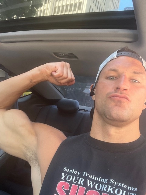 J Kyle OnlyFans Picture