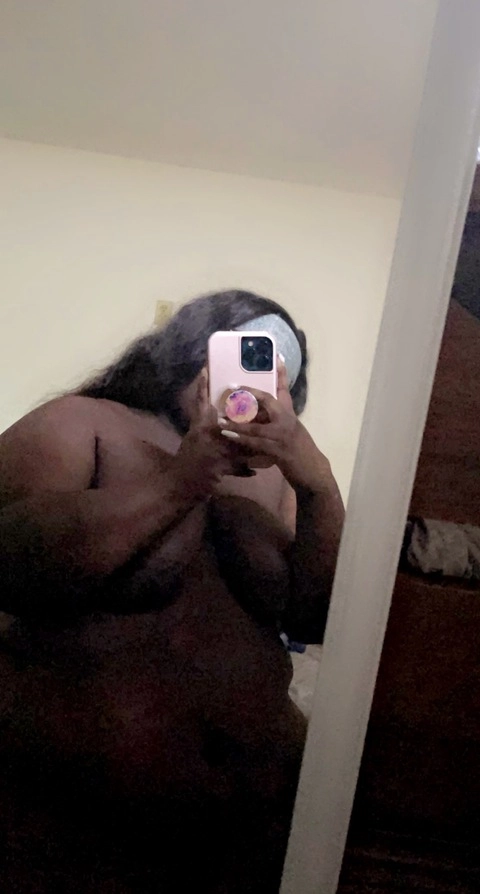 tyaunaa ?? OnlyFans Picture