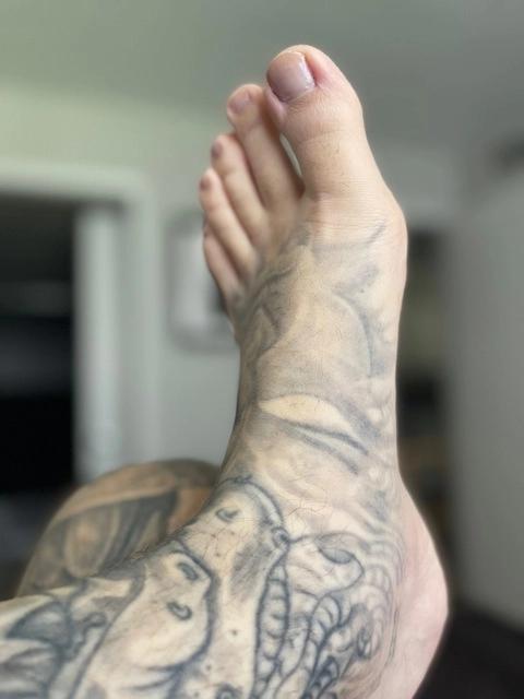 TatsNToes13