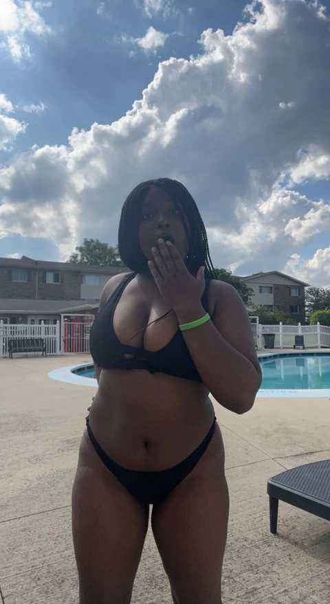 Miss Nene OnlyFans Picture