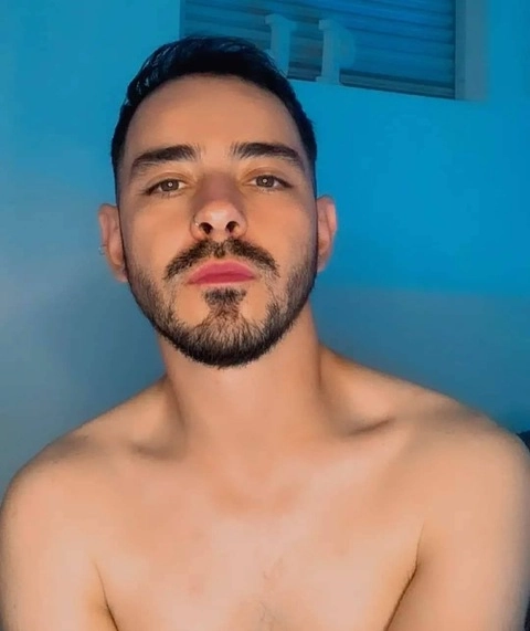 Juan Esteban Giraldo OnlyFans Picture