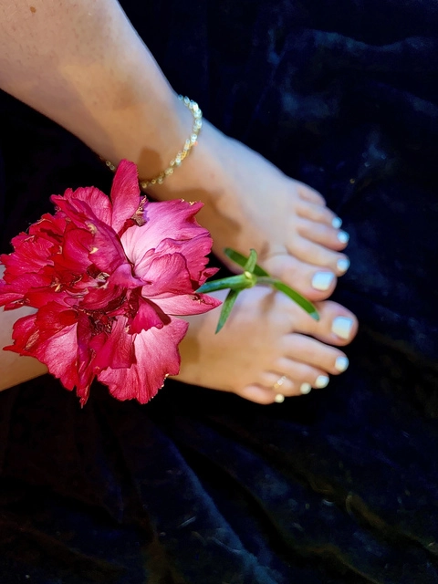 Pretty Feet 🦶🏼💖