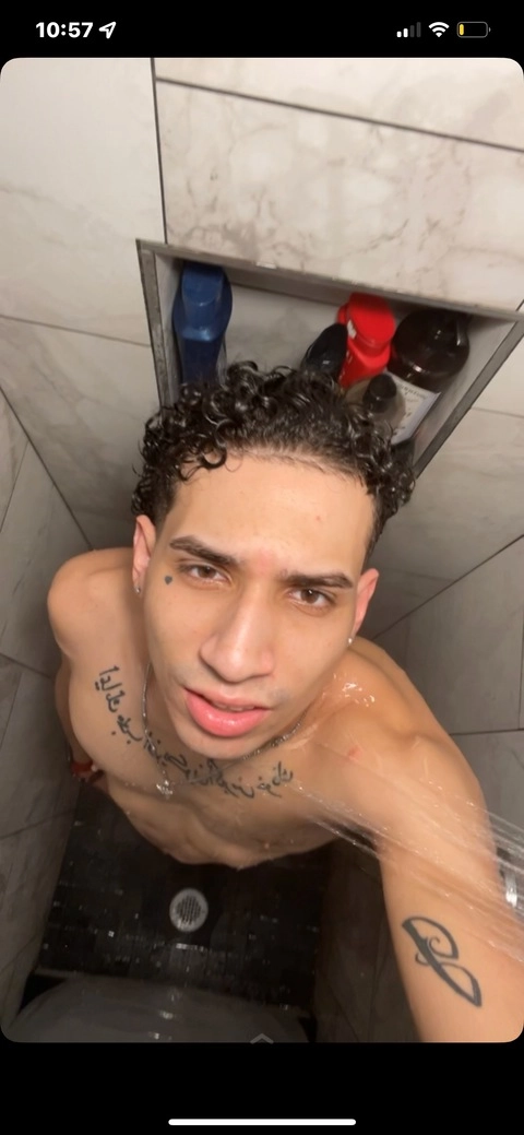Jay Rosario OnlyFans Picture