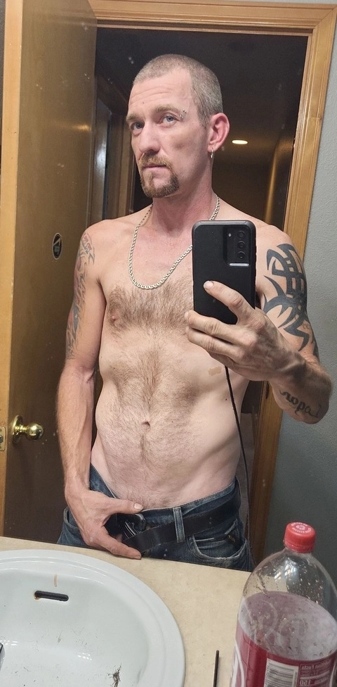 Redneck OnlyFans Picture