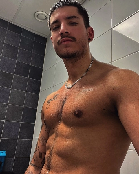 Loko OnlyFans Picture