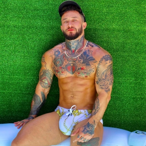 Lawrence London FREE OnlyFans Picture