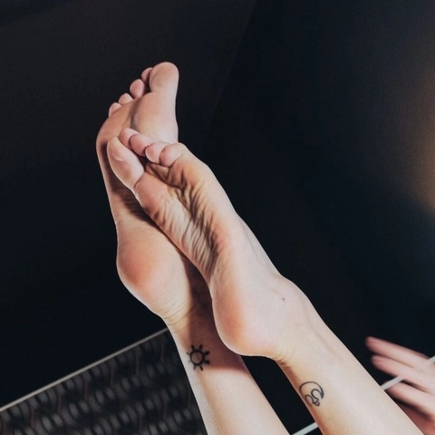 Il feet club di Mary OnlyFans Picture