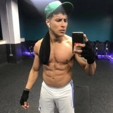 karlos B. OnlyFans Picture