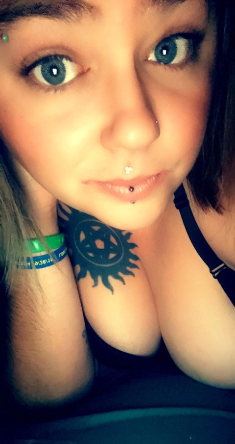 KelliZombie OnlyFans Picture