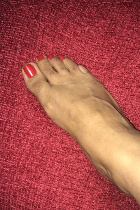 cutetoes1231 OnlyFans Picture