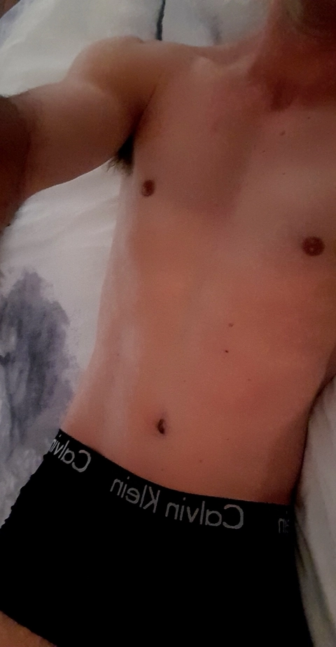 Rob OnlyFans Picture