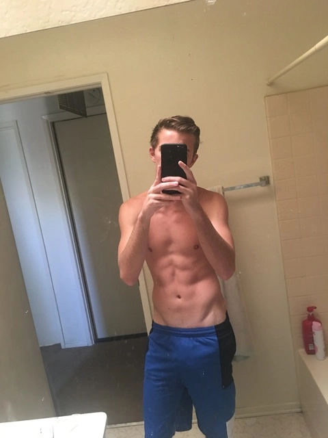 evanb OnlyFans Picture