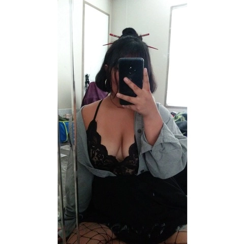 Lingling OnlyFans Picture