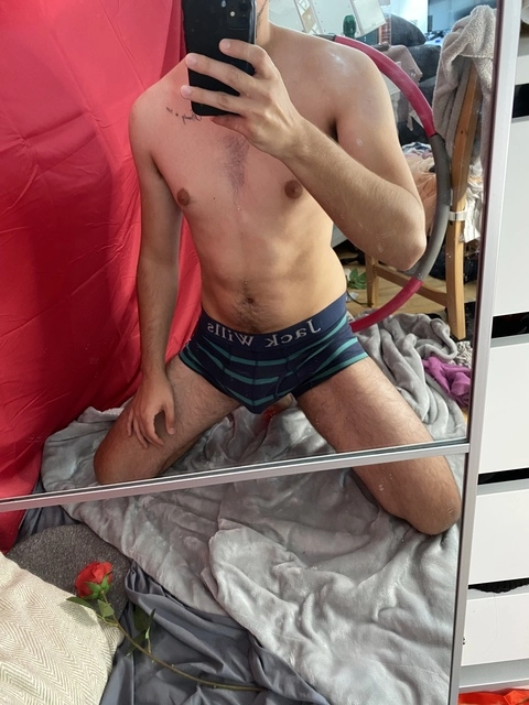 S OnlyFans Picture