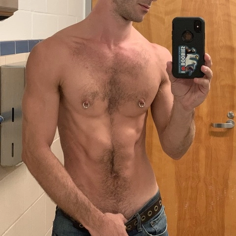 Max Nailer OnlyFans Picture