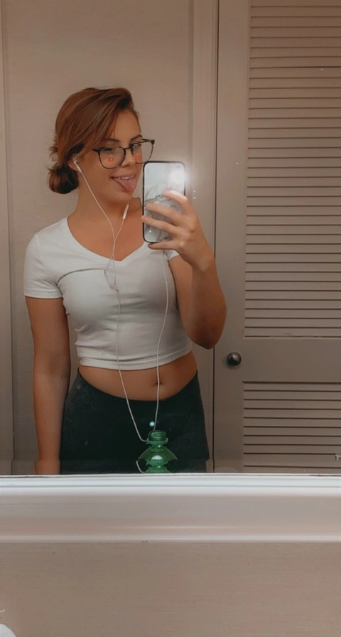 Lexiee OnlyFans Picture