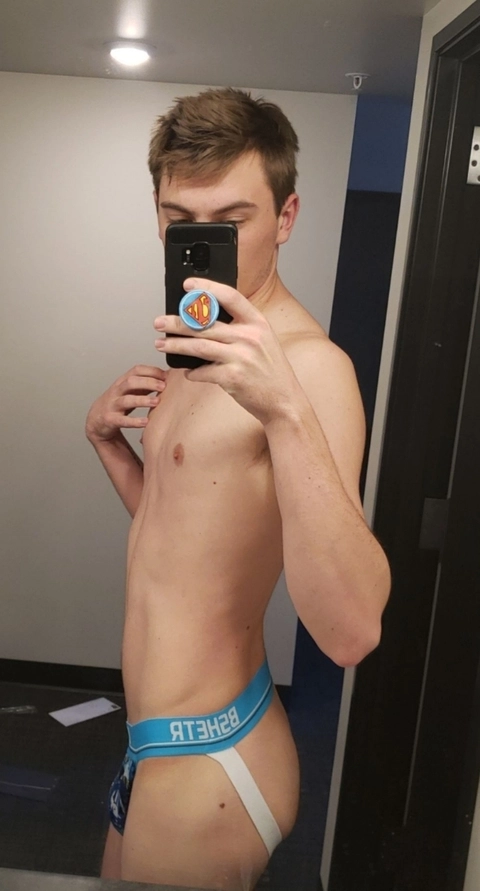 Robert OnlyFans Picture
