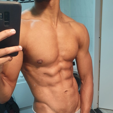 SexyMixedGuy OnlyFans Picture