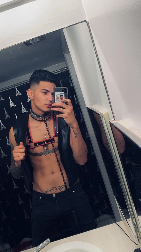 Cristian Veliz OnlyFans Picture