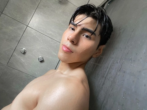 Andrik Rascon OnlyFans Picture
