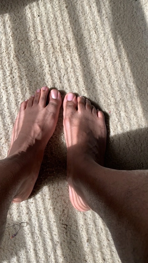 Foot Action 🦶🏾 OnlyFans Picture