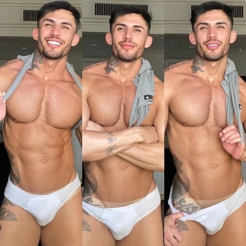 Yury Santana OnlyFans Picture