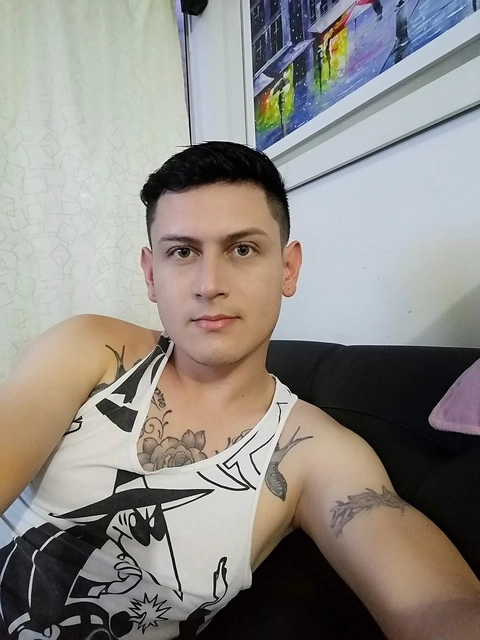 Eduardo Valencia OnlyFans Picture