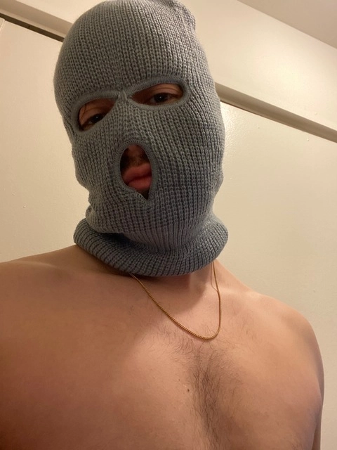 FTM Maskedtboy OnlyFans Picture