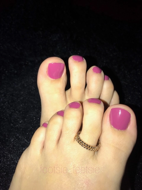 Footsie Feetsie OnlyFans Picture