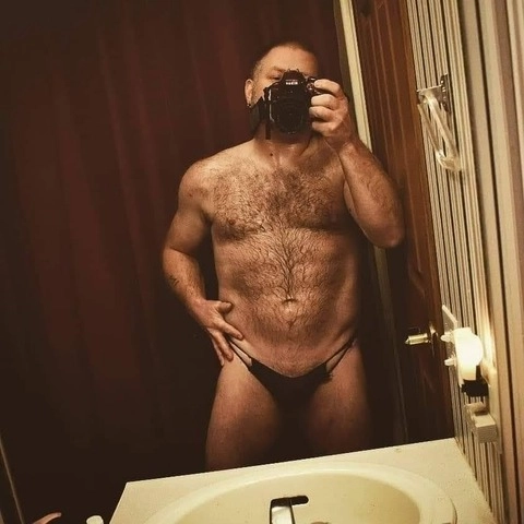 Bruce Carlson OnlyFans Picture