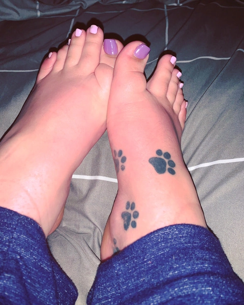 The Foot Bimbo OnlyFans Picture
