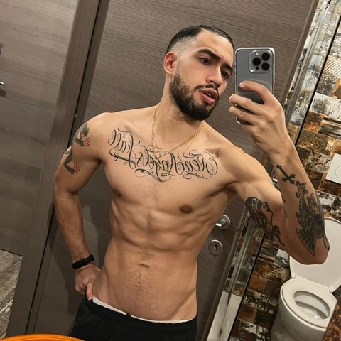 Simonexm OnlyFans Picture