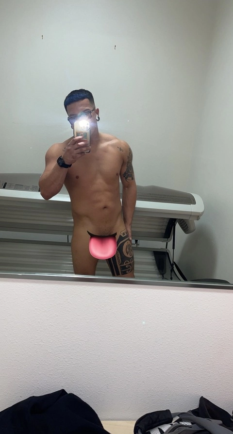 J U S T I N ?? OnlyFans Picture