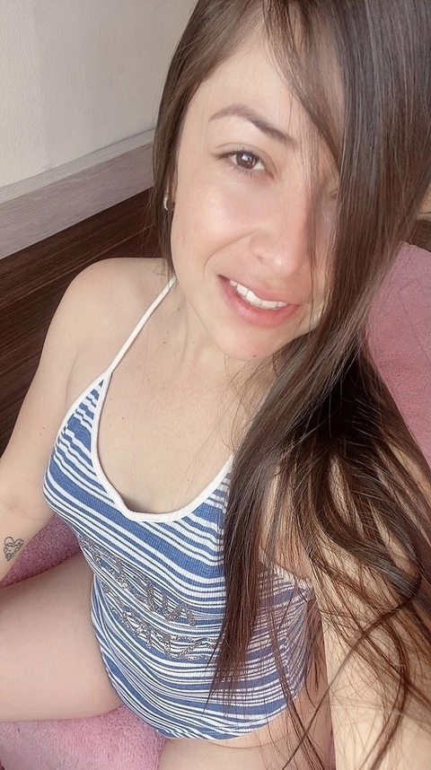 Vivíflorez OnlyFans Picture