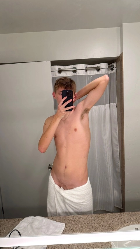 Nathan Zate OnlyFans Picture