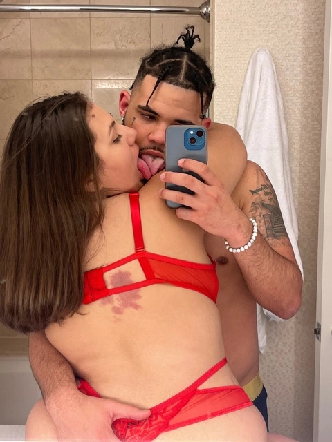 ThatFreakyyCouplee OnlyFans Picture