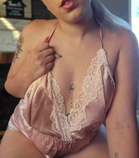 Betty OnlyFans Picture