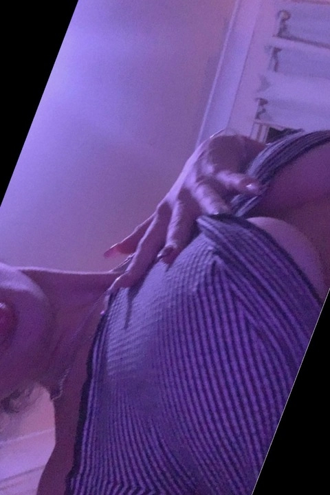 metalnips OnlyFans Picture