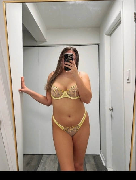 thelil4thfree 💛🍋🐥 OnlyFans Picture