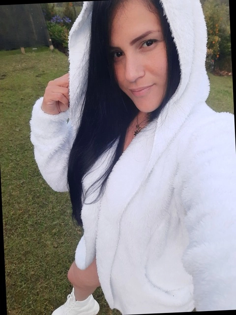 Nora Riera OnlyFans Picture