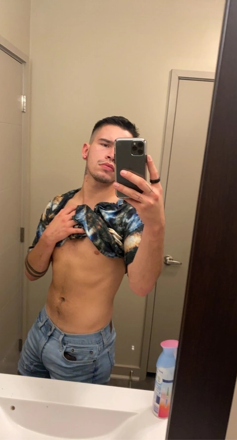 Justin Jay OnlyFans Picture