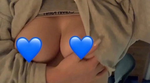 Blue Baddie OnlyFans Picture