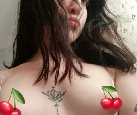 𝑳𝒊𝒏𝒂🍒