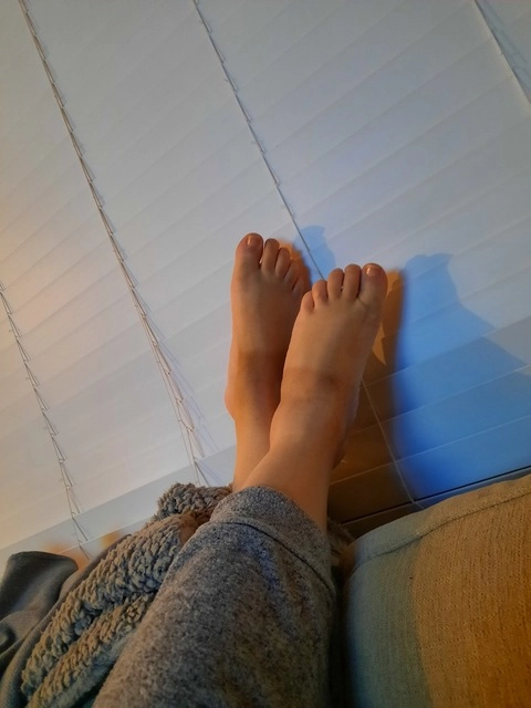 Foot Jobs OnlyFans Picture