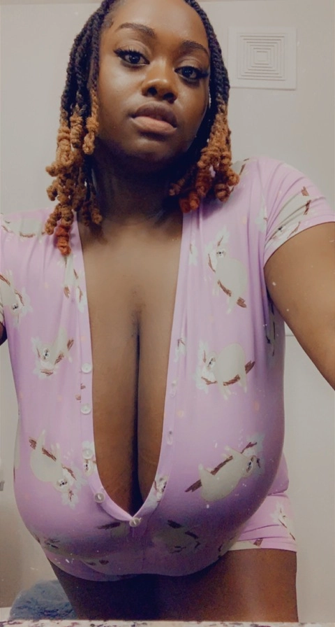 therealbreya25 OnlyFans Picture