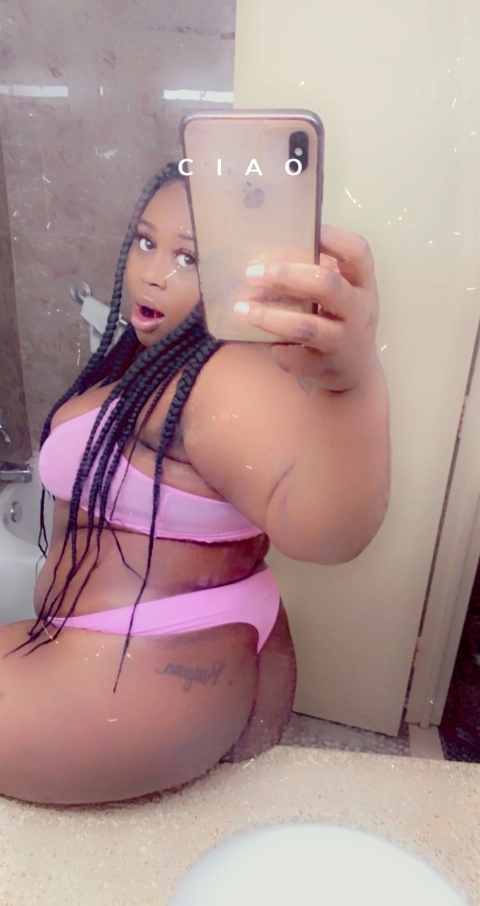 CocoKissesBBW🍫💦 OnlyFans Picture