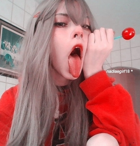 Nadiaegirl18