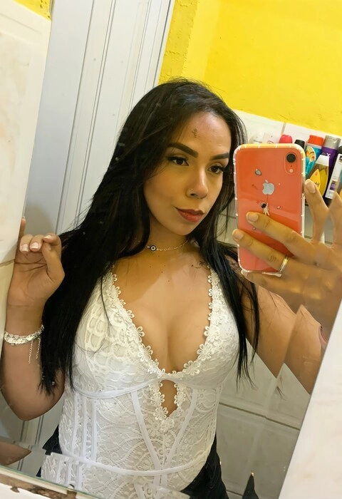 Rebeca Uchoa OnlyFans Picture