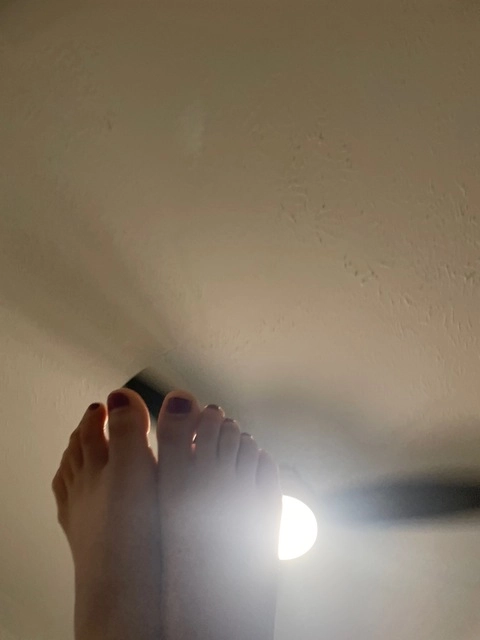 Toes