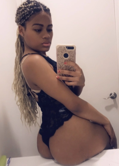 Malai OnlyFans Picture